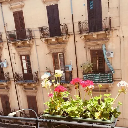 Go Go House 2 Casa Aprile Apartment Palermo Exterior photo